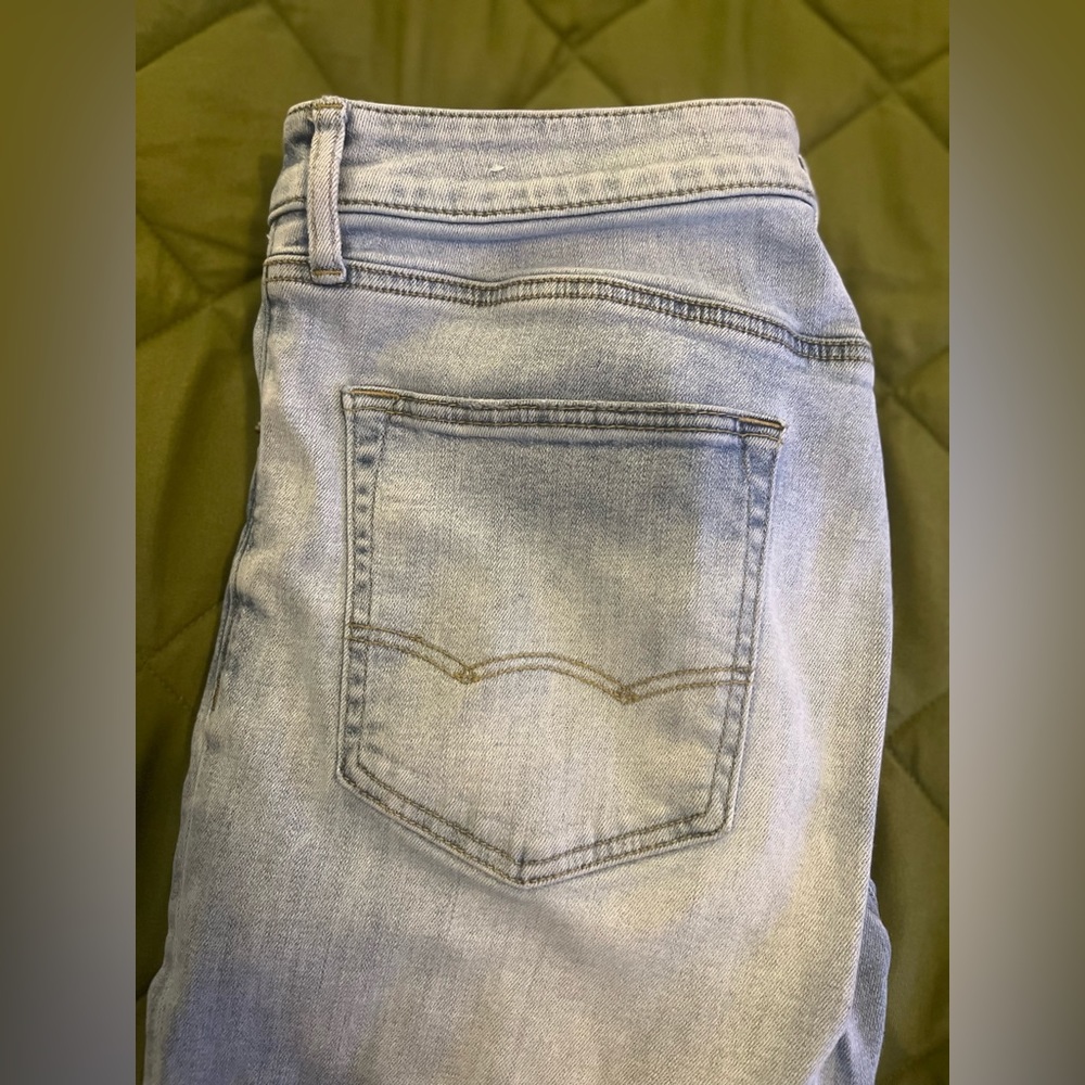 American Eagle Mens Flex Jeans- like new.